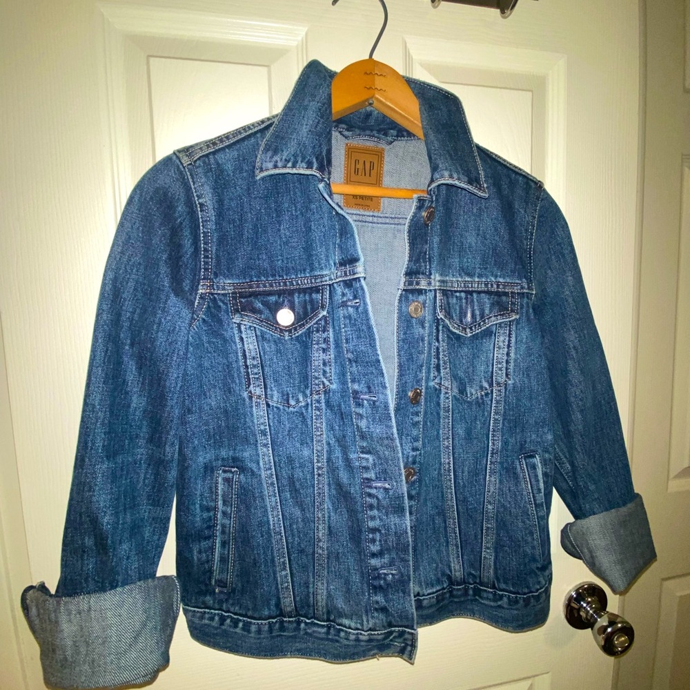 GAP Jean Jacket - Picture 2 of 4